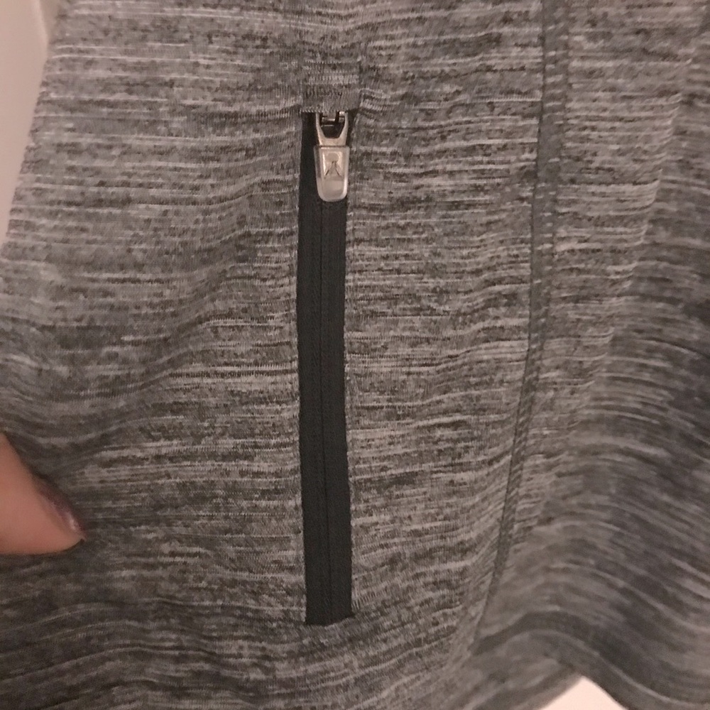 Reebok Slim Training Tank - Size L - Picture 6 of 7